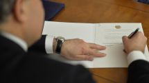 President Sarkissian signs CEPA bill into law