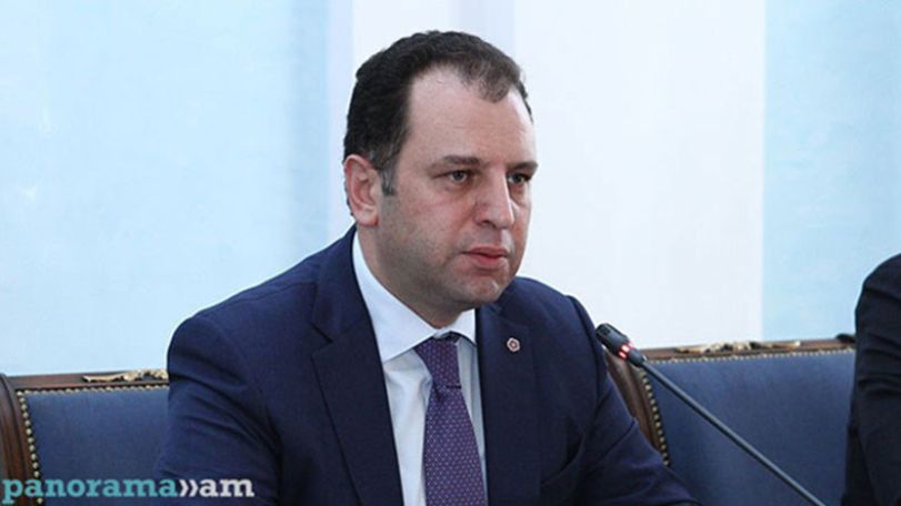 Глава Минобороны Армении Виген Саркисян прокомментировал митинги оппозиции в Ереване