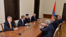 Կոչ. Ապրիլի 24-ին ոչ մի հայ չի կարող դուրս գալ մյուսի դեմ