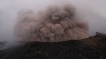 На Гавайях из-за активности вулкана Килауэа эвакуируют жителей