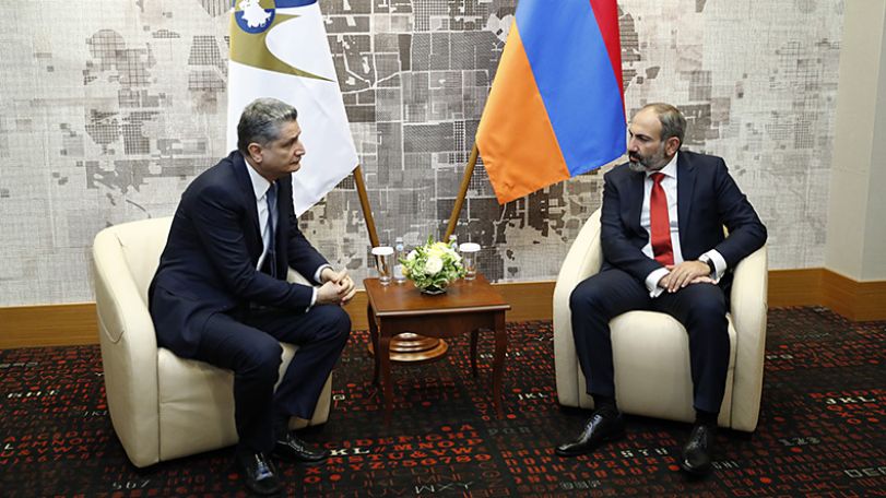 Փաշինյանը Սոչիում առանձնազրույց է ունեցել Սարգսյանի հետ