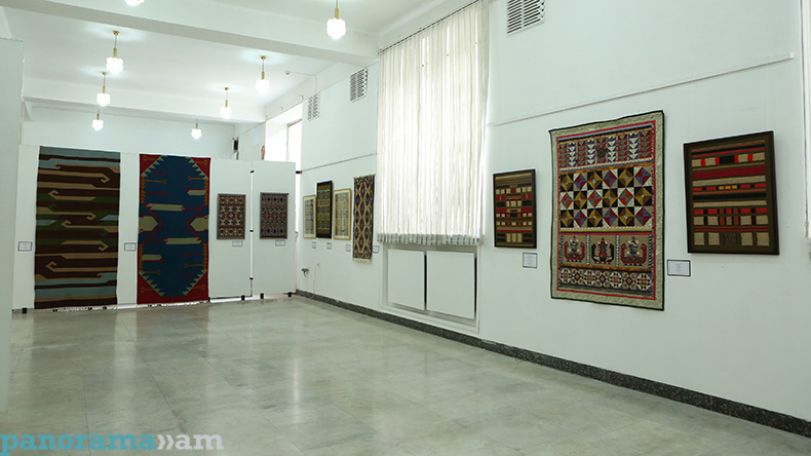 Yerevan museum-institute hosting carpet, tapestry exhibition