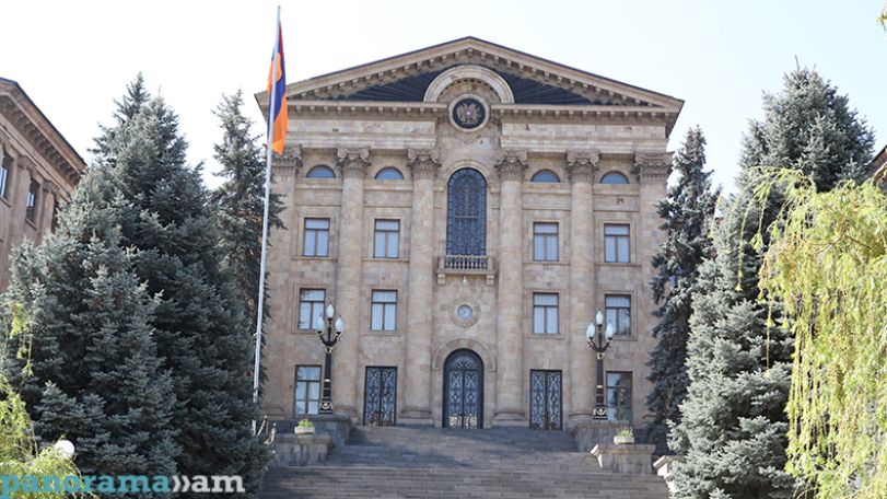 Состоялось закрытое заседание Постоянной комиссии НС Армении по вопросам обороны и безопасности