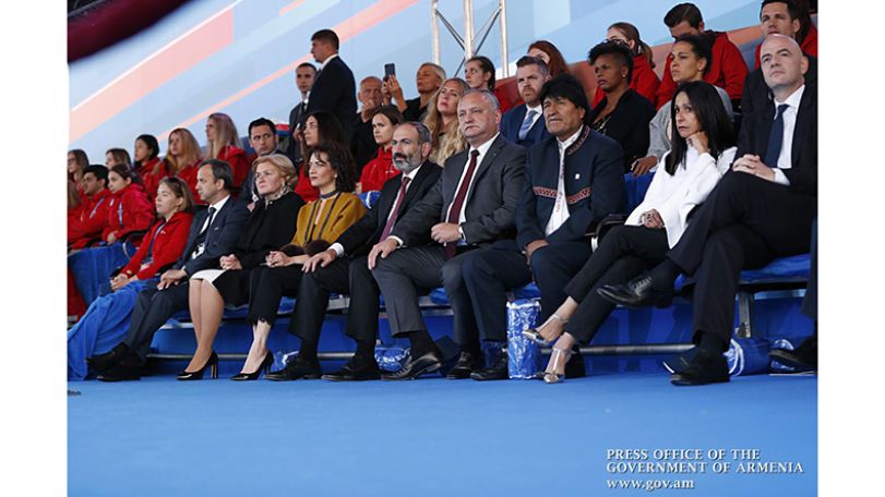 Փաշինյանը ներկա է գտնվել ֆուտբոլի Աշխարհի առաջնությանը նվիրված գալա-համերգին