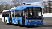 В Китае 2 пассажира остановили автобус, водитель которого потерял сознание за рулем