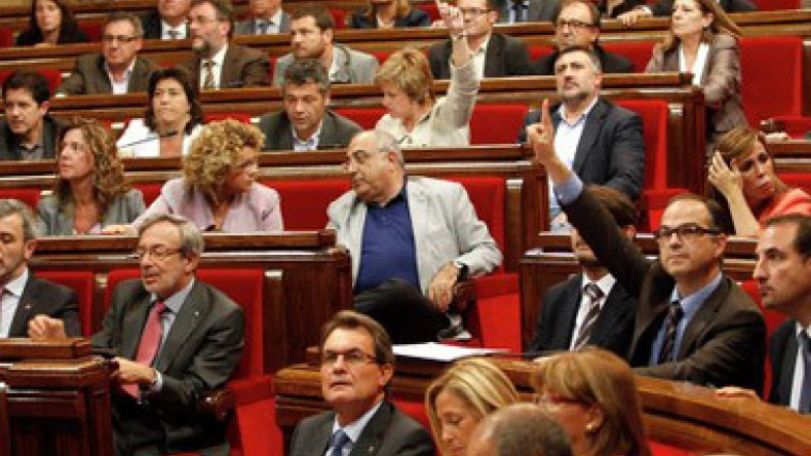 В Каталонии приостановили подготовку к референдуму о независимости