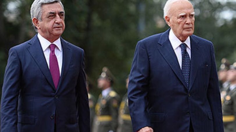 В Ереване открылся армяно-греческий бизнес-форум