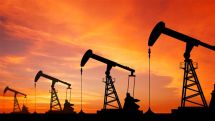 Цены на нефть эталонных марок в четверг слабо меняются
