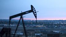 Цены на нефть эталонных марок повышаются в ходе торгов во вторник