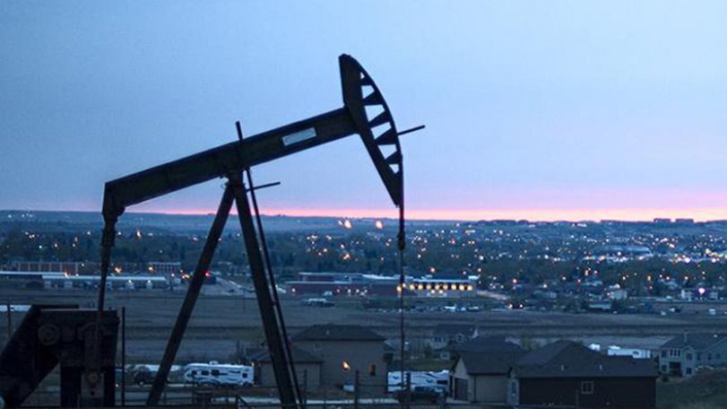 Цены на нефть эталонных марок повышаются в ходе торгов во вторник