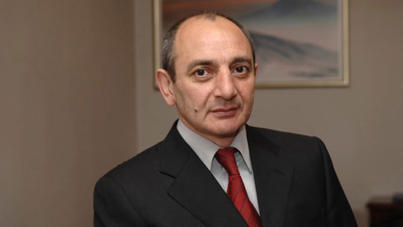 Artsakh leader appoints commanders of military units