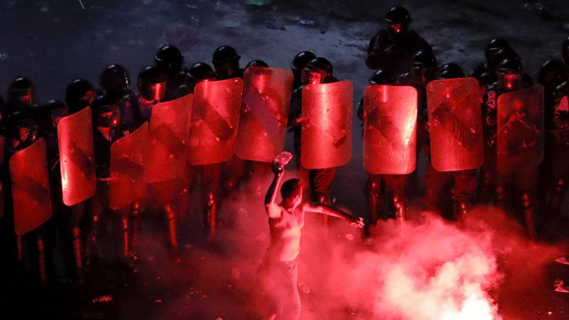More than 400 injured in violent protests in Romania
