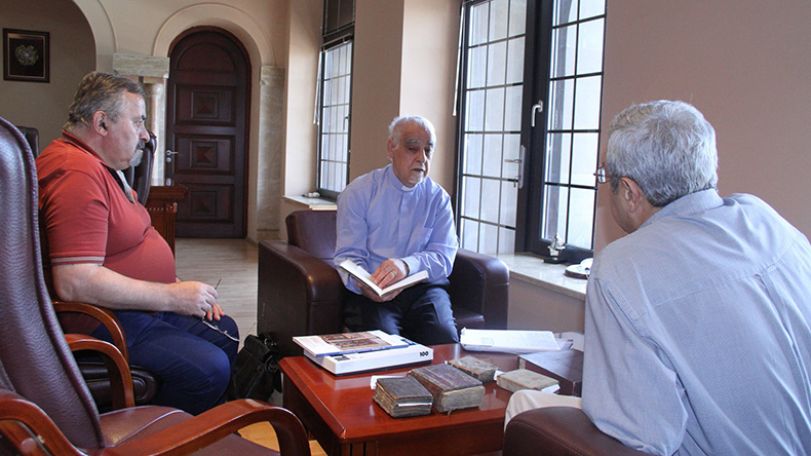 London-based doctor Vrej Nersessian donated manuscripts to the Matenadaran