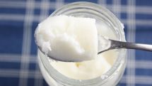 «Он хуже свиного сала»: Назван самый вредный для здоровья продукт