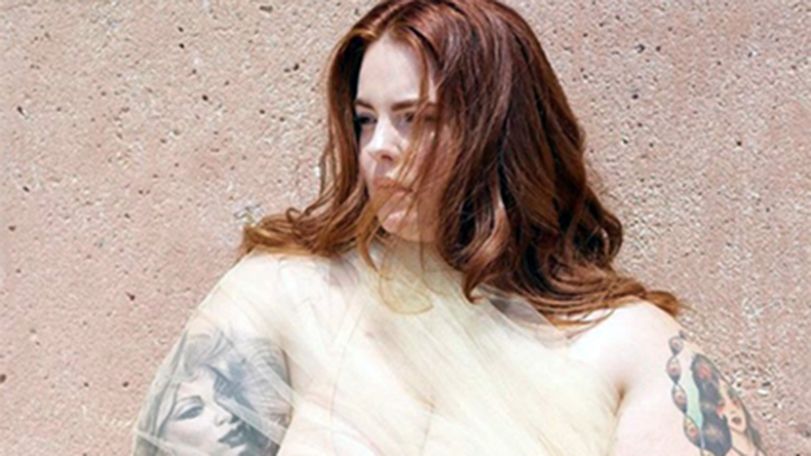 130-килограммовая модель оказалась на обложке Cosmopolitan