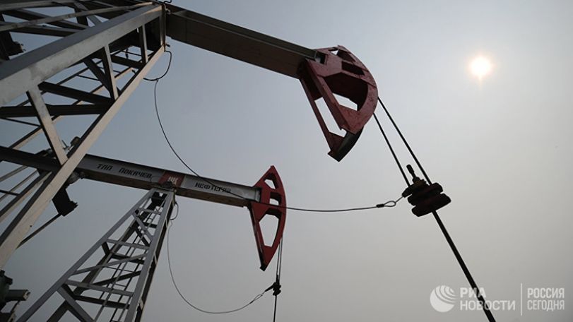 Мировые цены на нефть во вторник торгуются без единой динамики