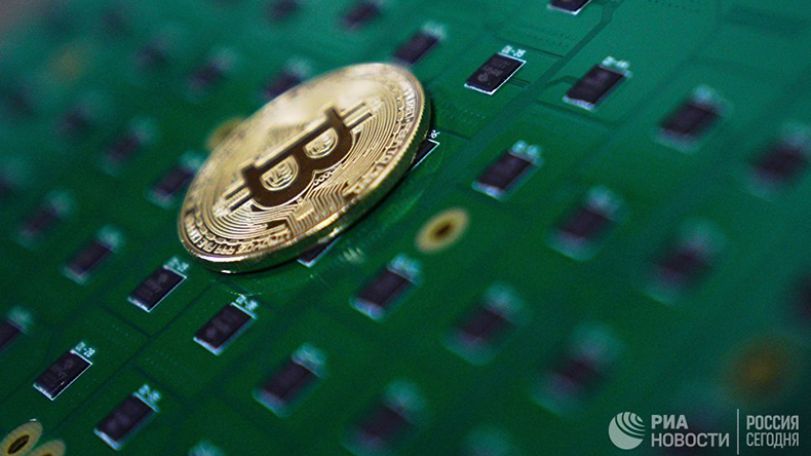 Самая популярная в мире криптовалюта – биктоин – продолжает расти в цене