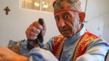 Celebrated tightrope walker sees tradition disappearing in Armenia