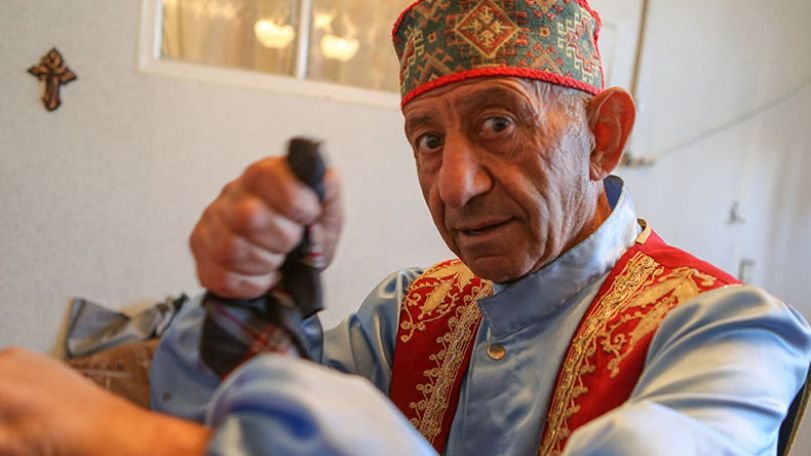 Celebrated tightrope walker sees tradition disappearing in Armenia