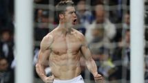 «Вау, какой я красивый»: футболист Питер Крауч рассказал историю о Роналду