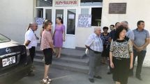 Ֆերիկի դպրոցում կրքերը չեն հանդարտվում