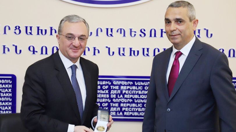 Armenian, Artsakh FMs meet in Stepanakert