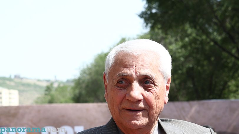 “Aznavour passed away, I cannot afford birthday celebrations” – “Master of the duduk” Jivan Gasparyan turns 90