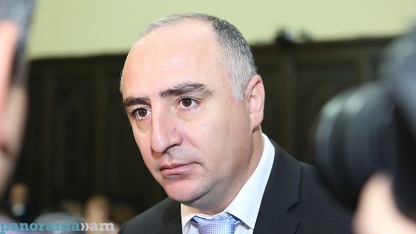 Հովիկ Աբրահամյանին փաստացի պատկանող տարածքում հայտնաբերված զենքերը «Մարտի 1»-ի հետ կապ չունեն. ՀՔԾ պետ