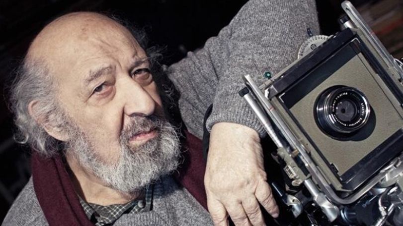 Легендарный фотожурналист Ара Гюлер скончался в возрасте 90 лет