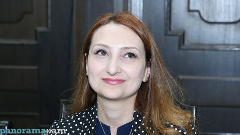 Մշակույթի նախարարին հրավիրում են՝ չի գնում, «չեն հրավիրում»՝ էլի չի գնում