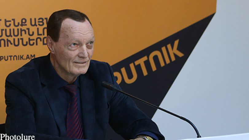 Футболисту Сергею Бондаренко присвоено почетное звание Заслуженного деятеля физической культуры и спорта Армении