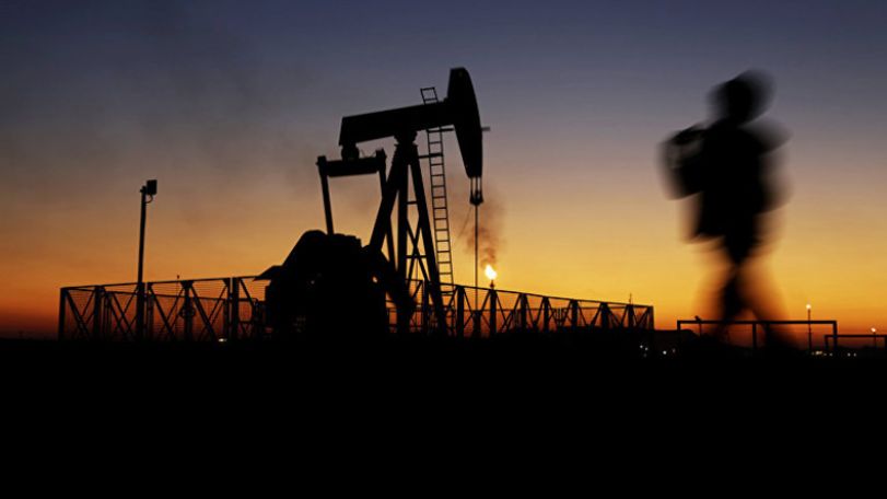 Мировые цены на нефть снижаются в четверг