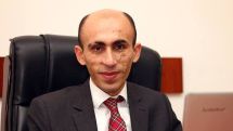 Արցախցիների իրավունքների պաշտպանությունն ավելի շատ է կապված քաղաքական հարցերի հետ. Արտակ Բեգլարյան