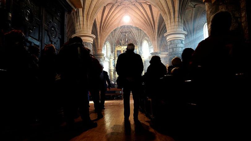 Dutch church holds ongoing service to protect Armenians from deportation