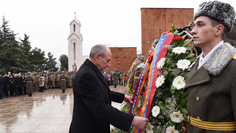 Artsakh president pays tribute to Spitak quake victims