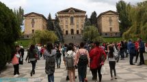 Հայաստանում այսօր արտահերթ խորհրդարանական ընտրություններ են