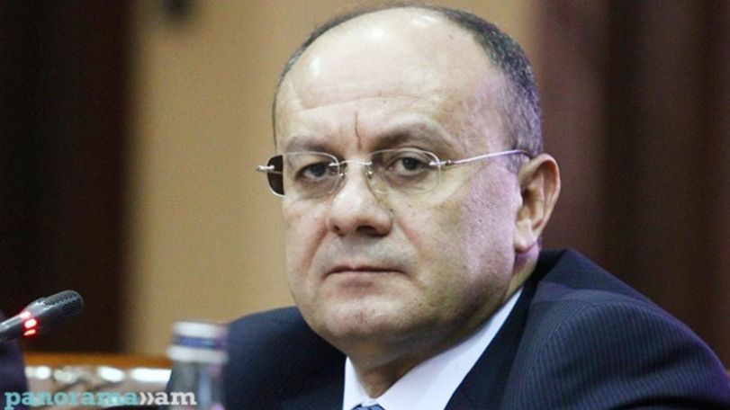 Armenia’s ex-defense minister denies criminal charges