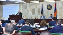 Ректор Ереванского государственного университета обратился с просьбой о помощи к Совету попечителей