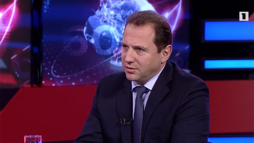 Глава Минобороны Армении: Мы не собираемся оставаться в оборонительных позициях