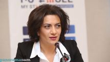 Աննա Հակոբյանը՝ լրագրողներին. Չարժե մեր լրահոսի թոփ թեմային հավակնող «մատերիալը» թողնել անհատ քաղաքացիների հույսին