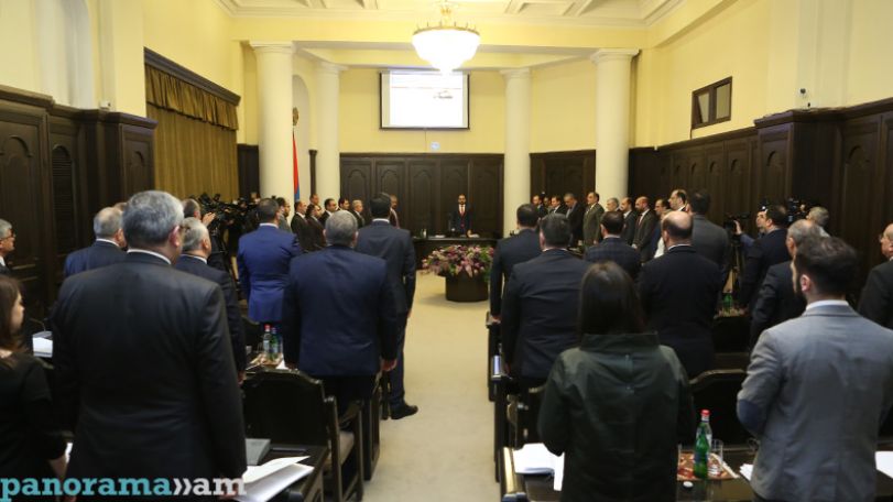 Կառավարության նիստում հարգեցին Սումգայիթի ջարդերի զոհերի հիշատակը