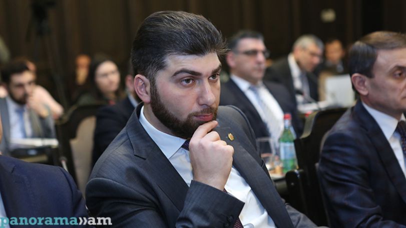 «Даже с кладбища буду бороться с коррупцией»: глава ГКС Армении Давид Санасарян советует не спешить с некрологом