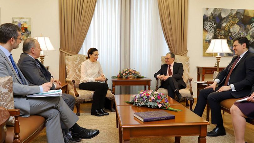 Զոհրաբ Մնացականյանը  հանդիպել է ԵԽԽՎ համազեկուցողների հետ