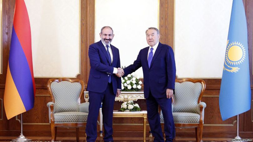 Վարչապետ Փաշինյանը հեռախոսազրույց է ունեցել Նուրսուլթան Նազարբաևի հետ