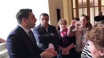 ԱԺ-ում մաքրուհիները բողոքում են՝ աշխատավարձը կրճատում են