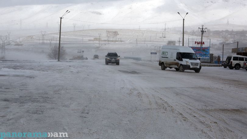 Light snow hits some roads in Armenia