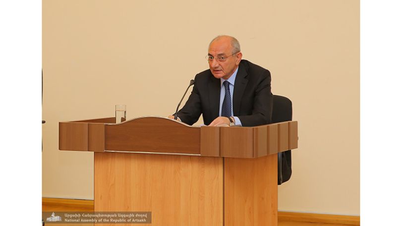Հակամարտությունը պետք է կարգավորվի բանակցություններին Արցախի լիիրավ մասնակցությամբ. Բակո Սահակյան