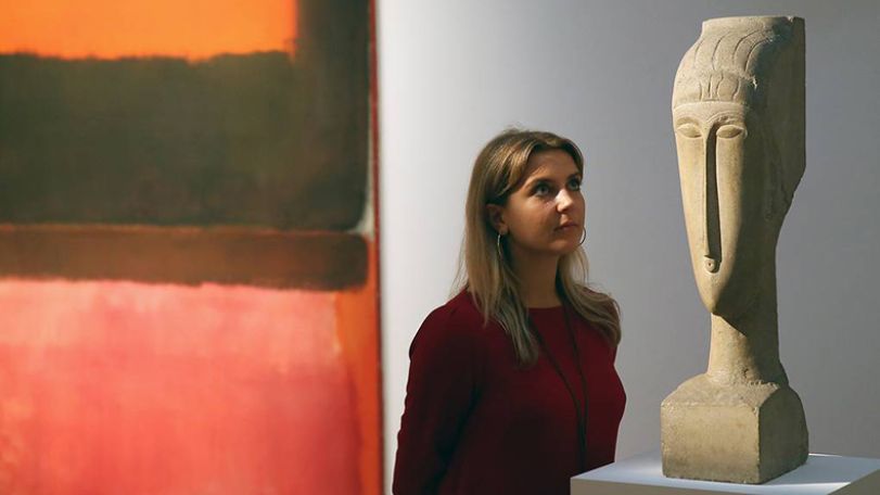 Скульптура Модильяни будет впервые выставлена на аукционе Christie's