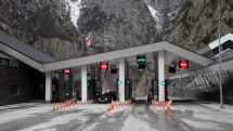 Stepantsminda-Lars road open for all types of vehicles