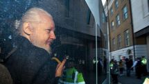 Ecuador to provide US with Assange's documents, personal devices